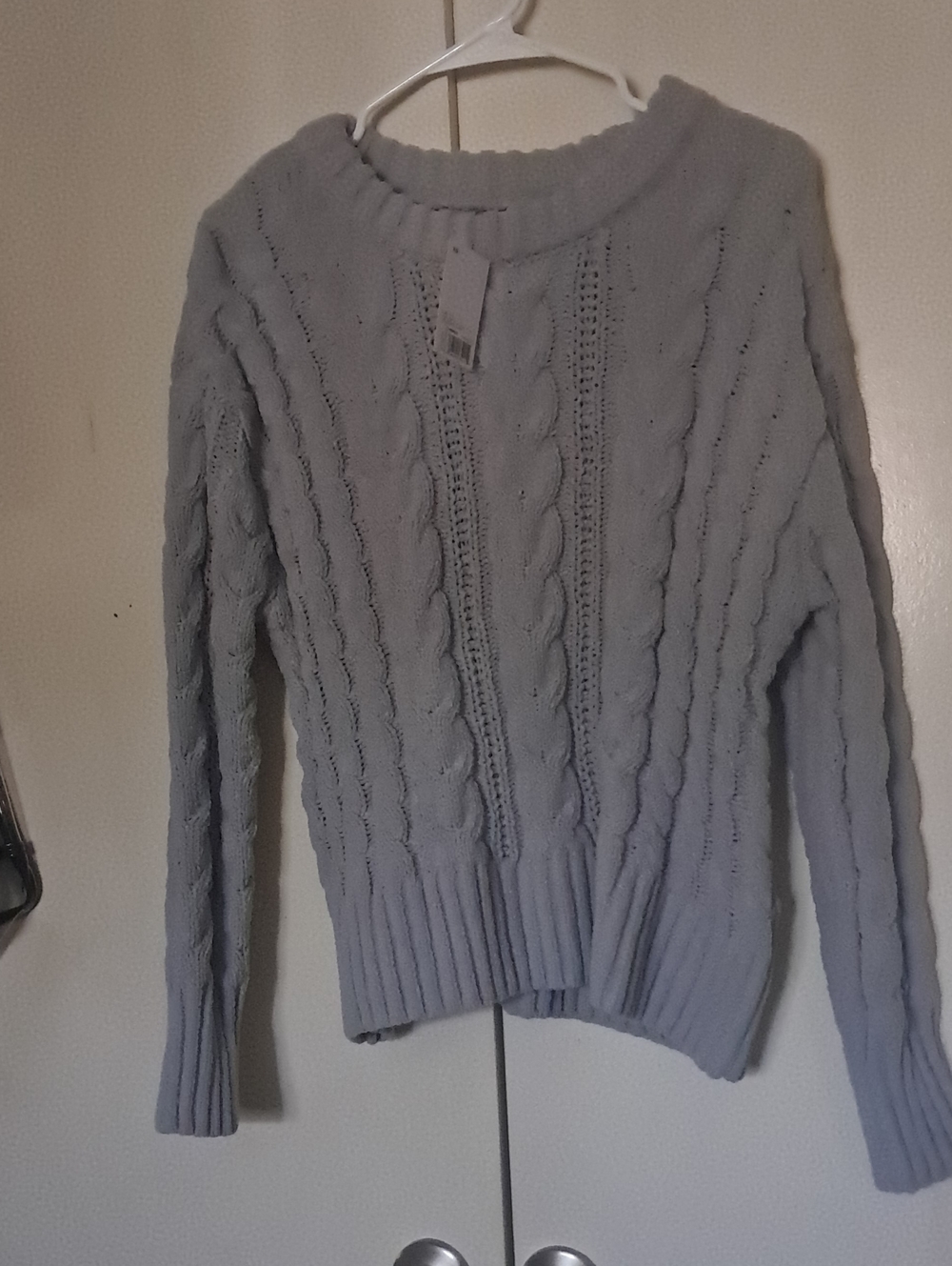 Kohl's Light Gray Cable Knit Crewneck Sweater